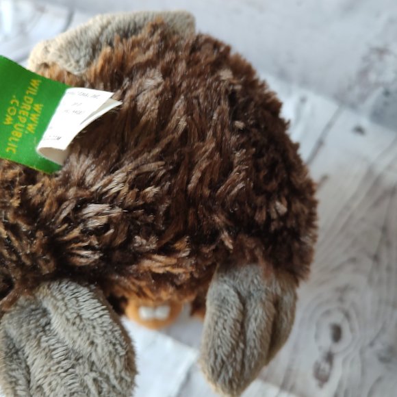 Wild Republic Plush Beaver 8" Plush Brown Stuffed Water Mammal Animal Toy - Picture 6 of 7